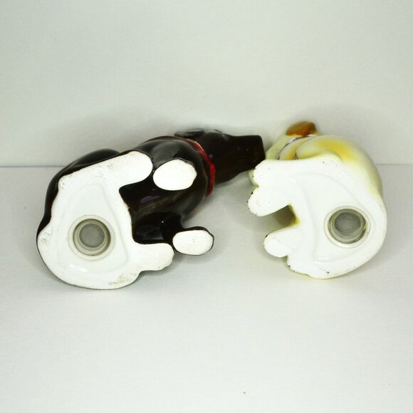 Adorable Kissing Dogs Ceramic Salt And Pepper Shakers Dining Accessories Pets - Picture 7 of 7